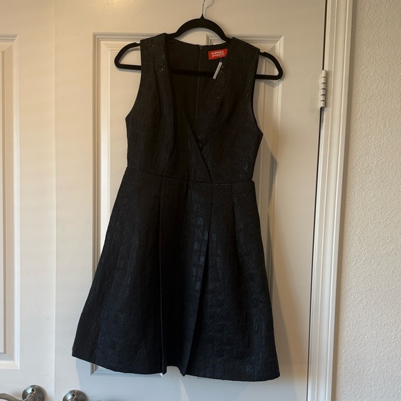 Kirna Zabete Dresses & Skirts - Kirna Zabete Black Textured Mini Dress